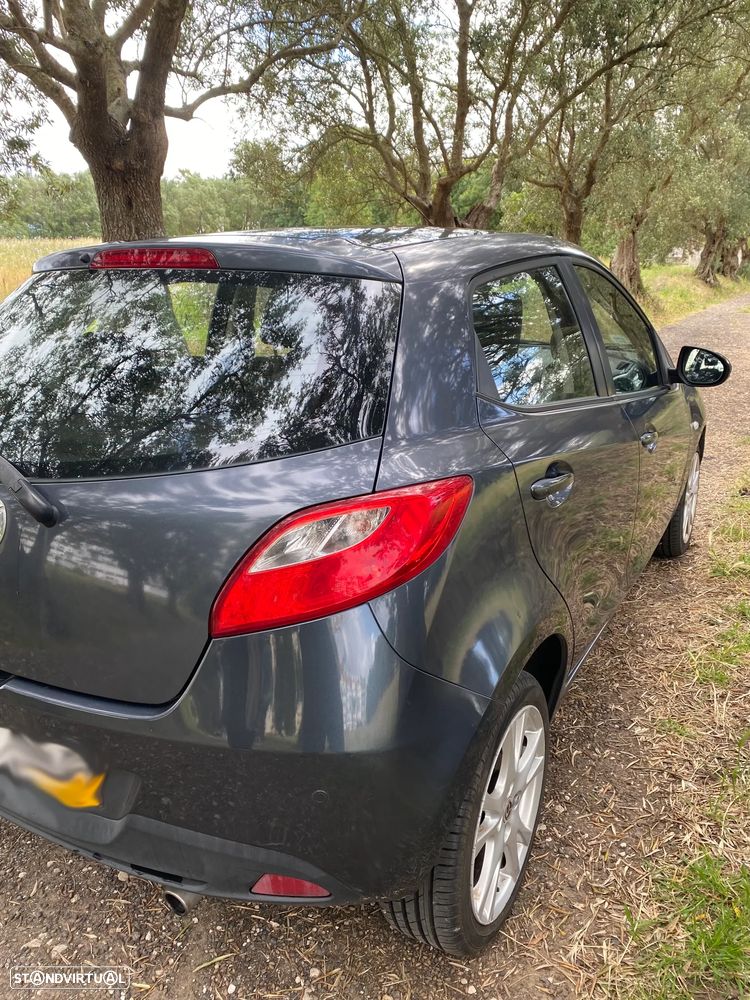 Mazda 2 1.3 MZR Exclusive - 7