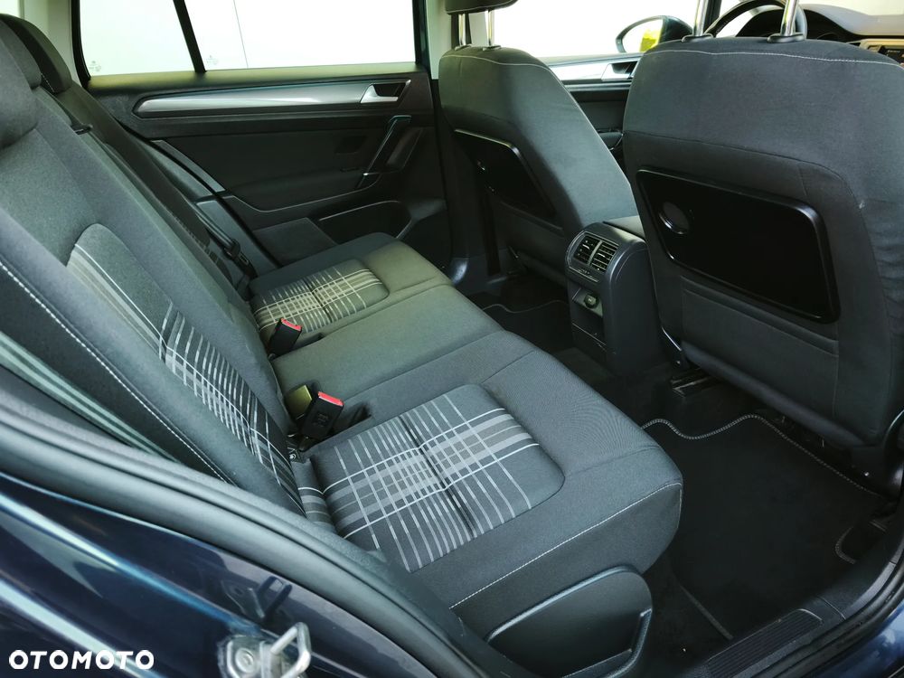 Volkswagen Golf Sportsvan 2.0 TDI BlueMotion Technology Lounge - 27