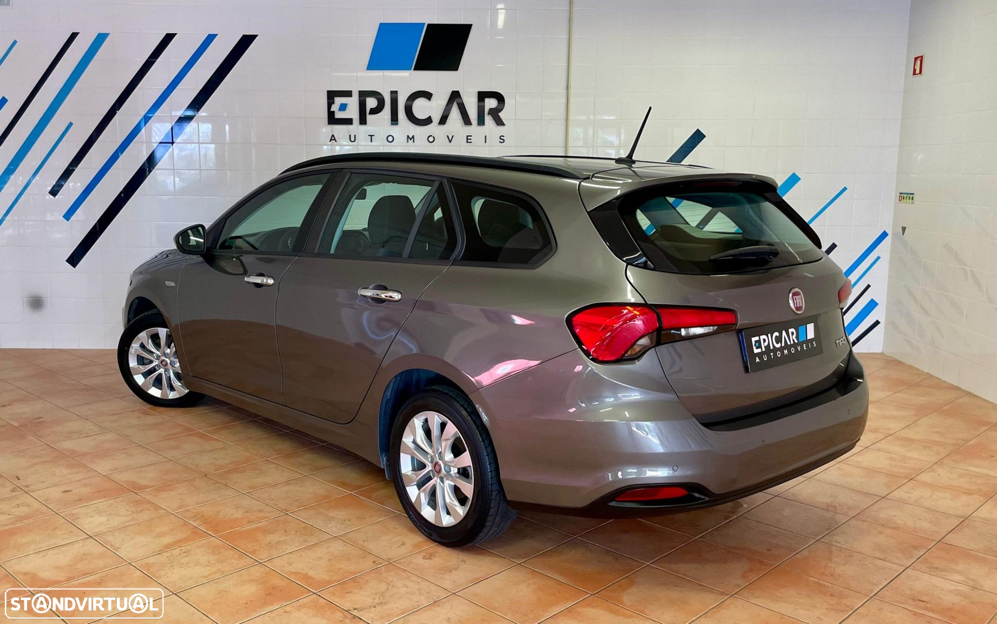 Fiat Tipo Station Wagon 1.3 M-Jet Easy - 13