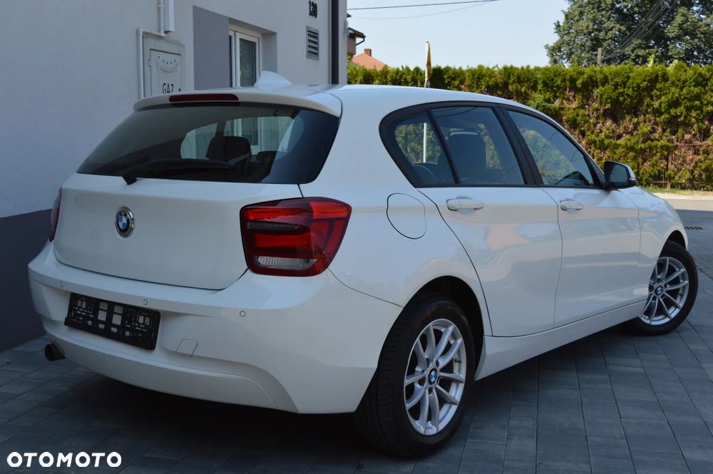 BMW Seria 1 114d Sport Line - 13