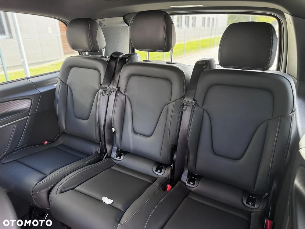Mercedes-Benz Klasa V 300 d 4-Matic 9G-Tronic Exclusive (ekstra d³) - 17