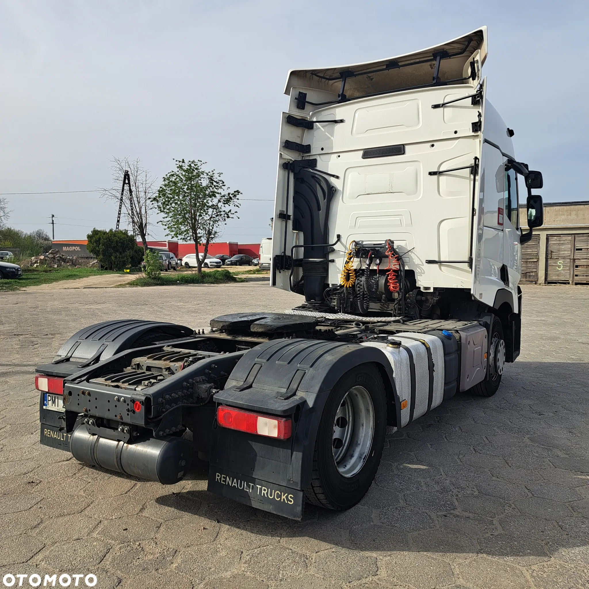 Renault T - 3