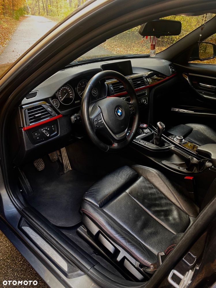 BMW Seria 3 320d - 4