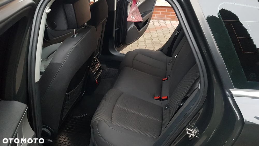 Audi A6 Avant 2.0 TDI - 9