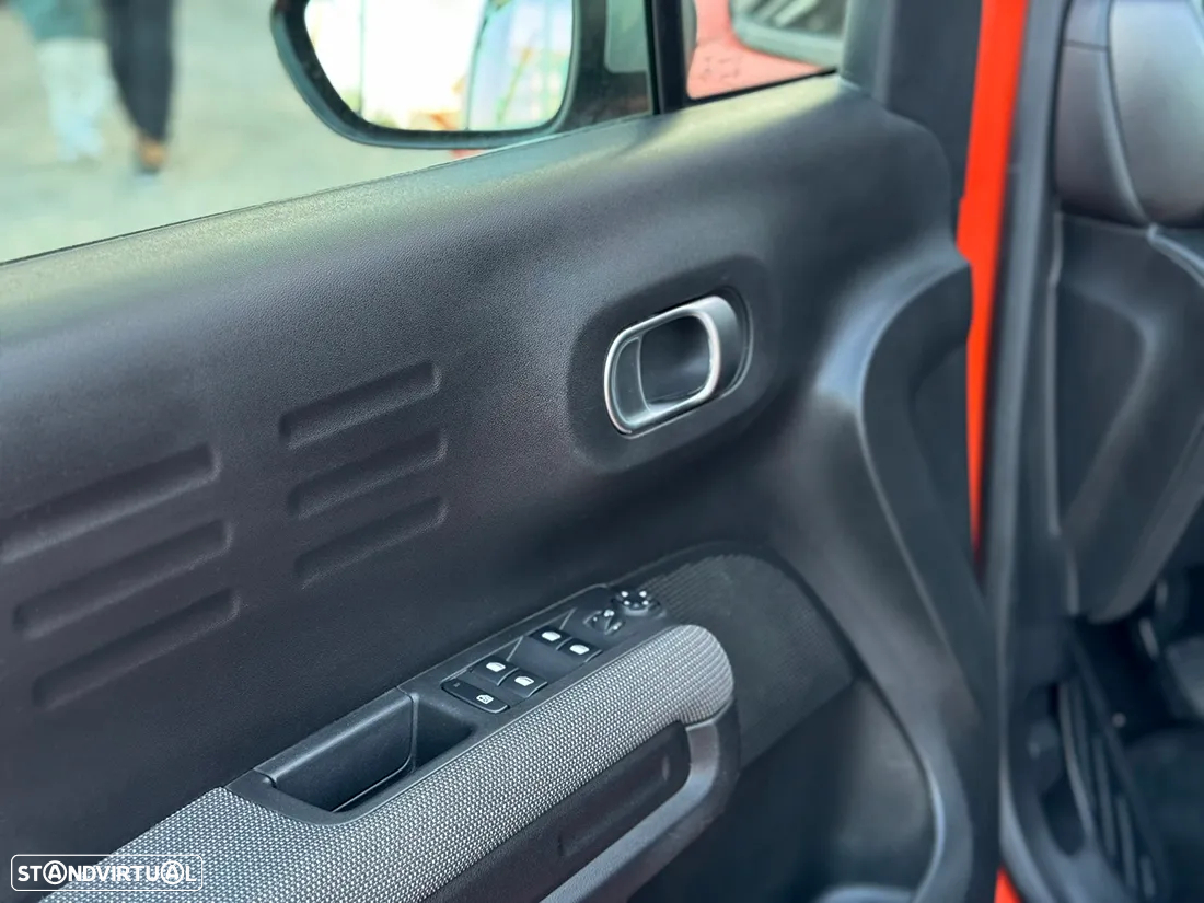 Citroën C3 Aircross BlueHDI 100 Stop & Start Shine - 11