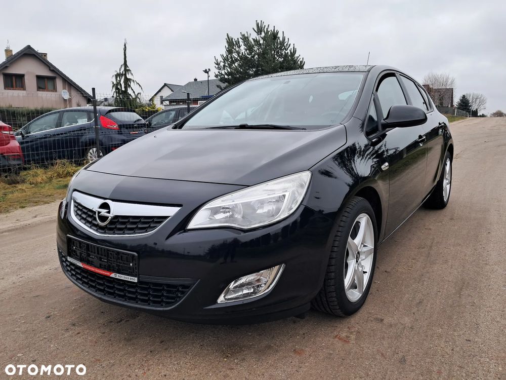 Opel Astra 1.6 Edition Sport - 1