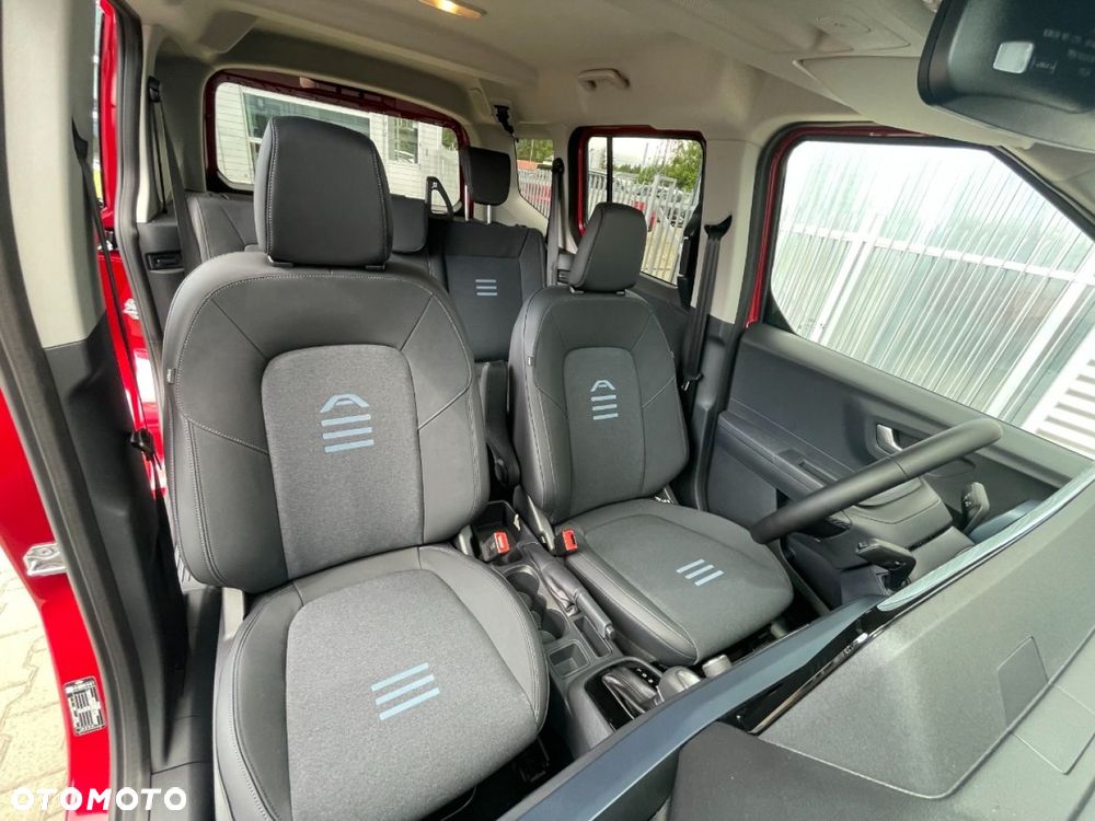 Ford Tourneo Courier - 11
