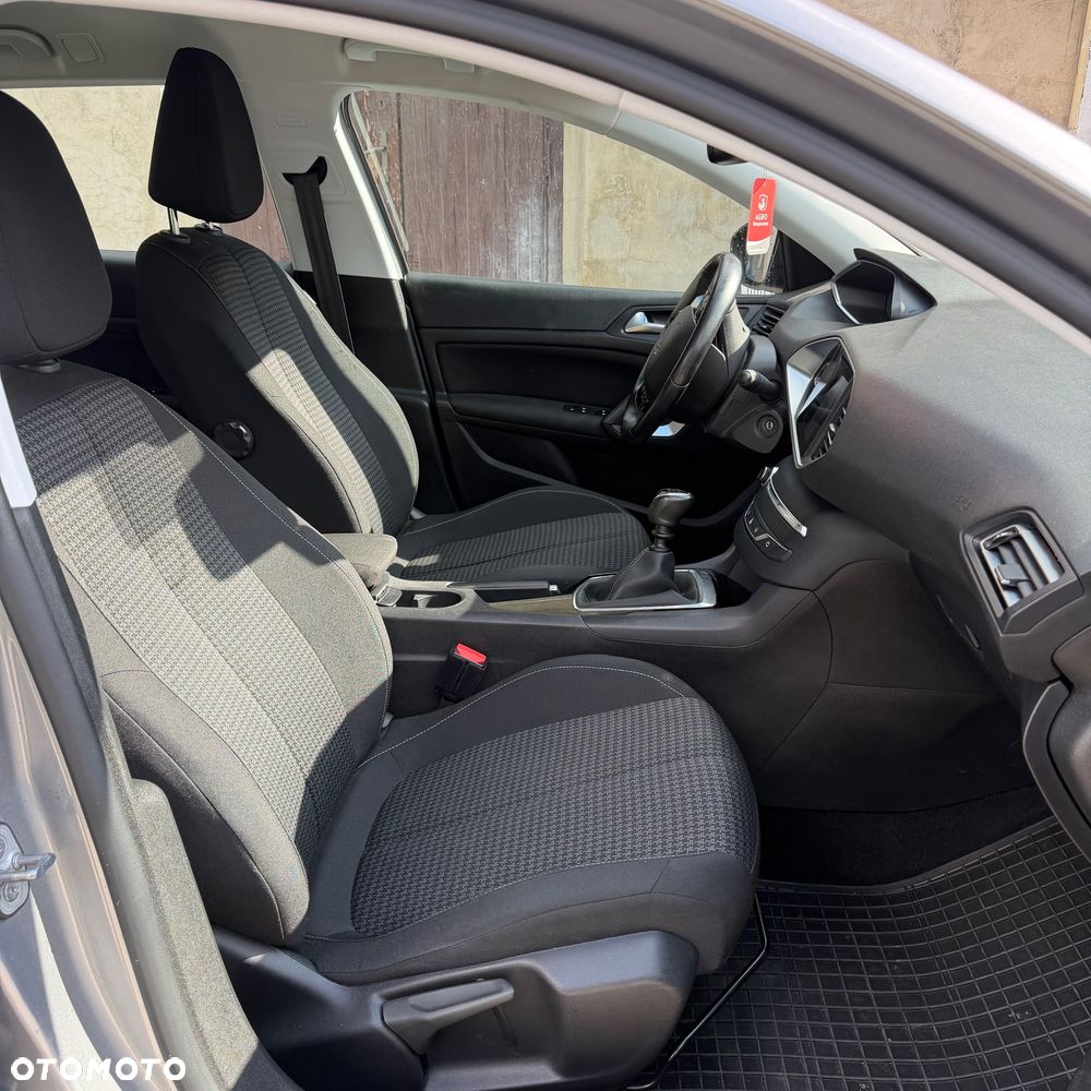 Peugeot 308 1.5 BlueHDi Active S&S - 9