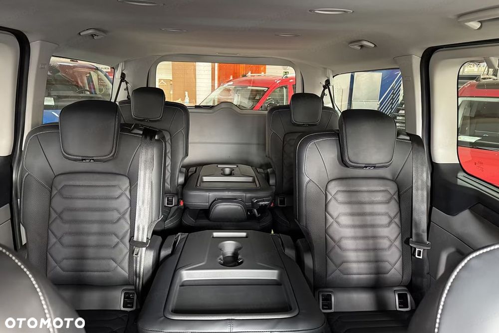 Ford Tourneo Custom - 7