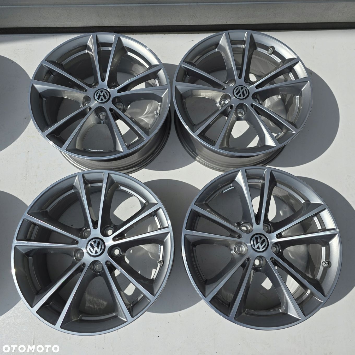 VW PASSAT B7 B8 CC TIGUAN I II ARTEON SHARAN 17 ET27 5x112 4X - 1