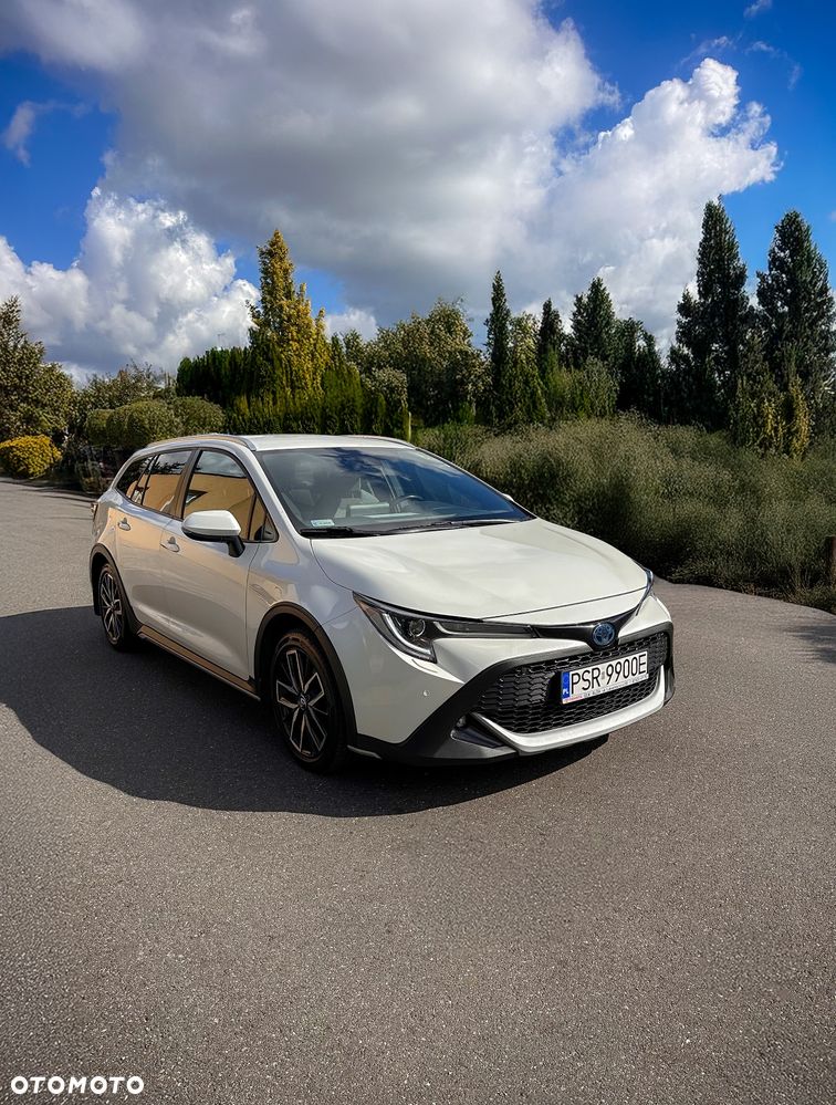 Toyota Corolla 2.0 Hybrid Trek - 1