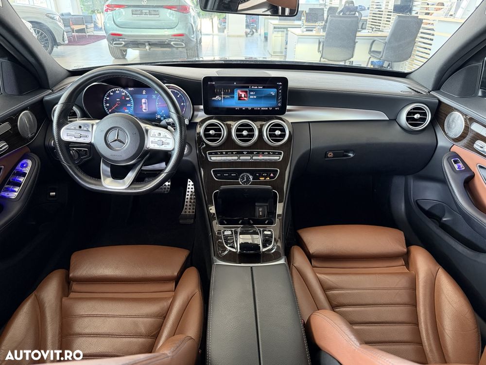 Mercedes-Benz C 220 d 4Matic 9G-TRONIC AMG Line - 15