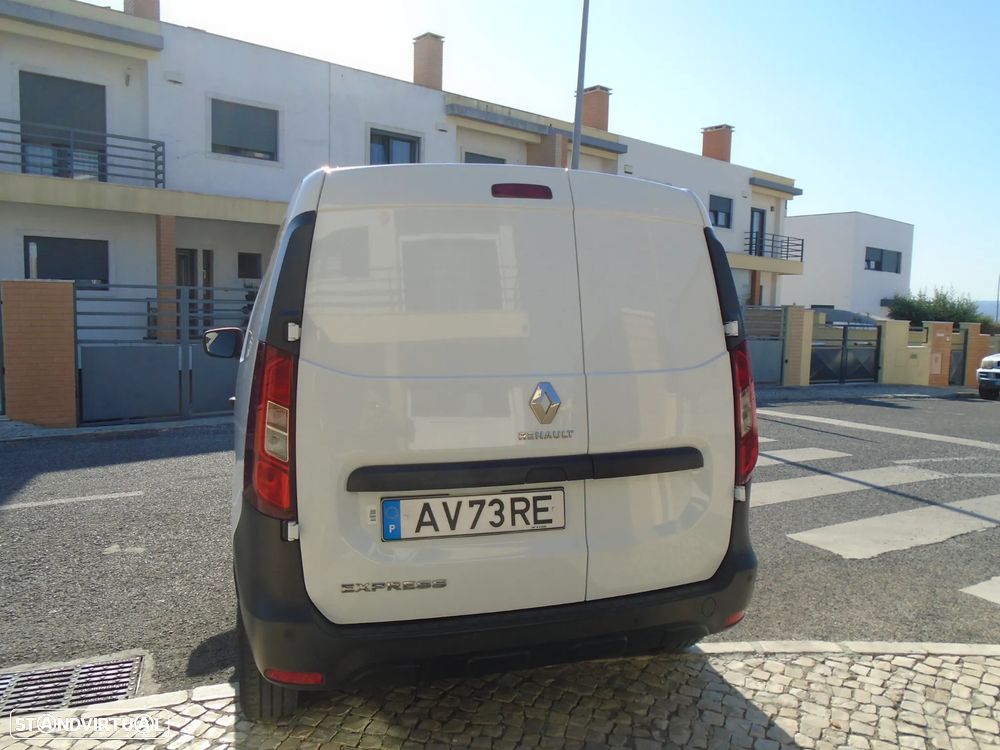 Renault KANGOO EXPRESS 1.5 BLUE DCI - NACIONAL- IVA DEDUTIVEL - 8