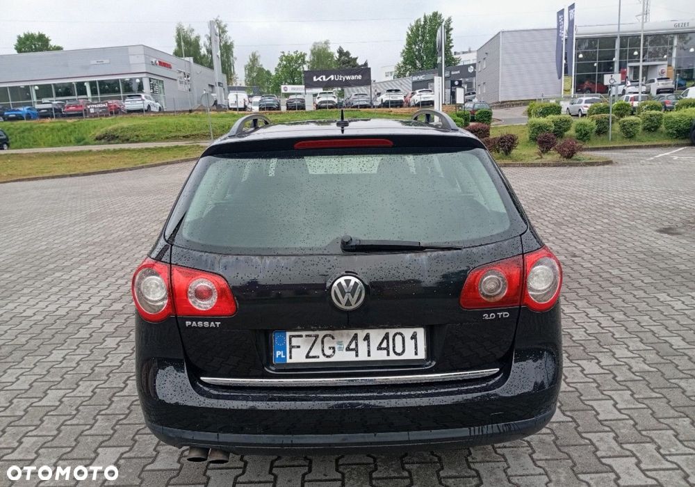 Volkswagen Passat - 9