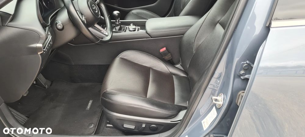 Mazda 3 - 12