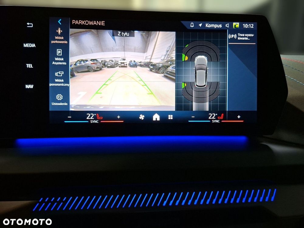 BMW Seria 1 120 mHEV - 29