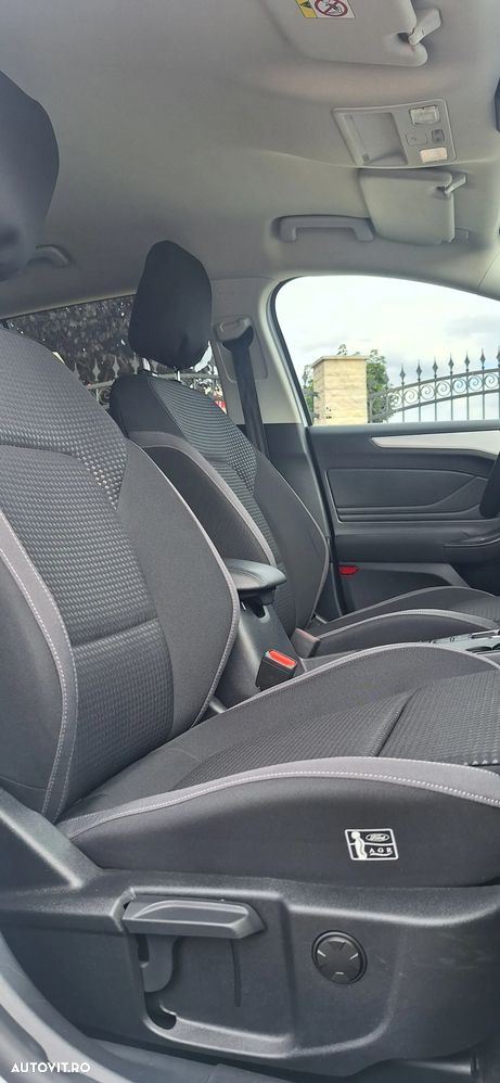 Ford Focus 1.5 EcoBlue Start-Stopp-System Aut. ACTIVE STYLE - 20