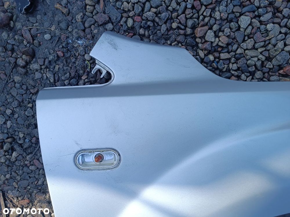 FORD FOCUS MK2 2005R BŁOTNIK PRZEDNI LEWY PRAWY SREBRNY - 4