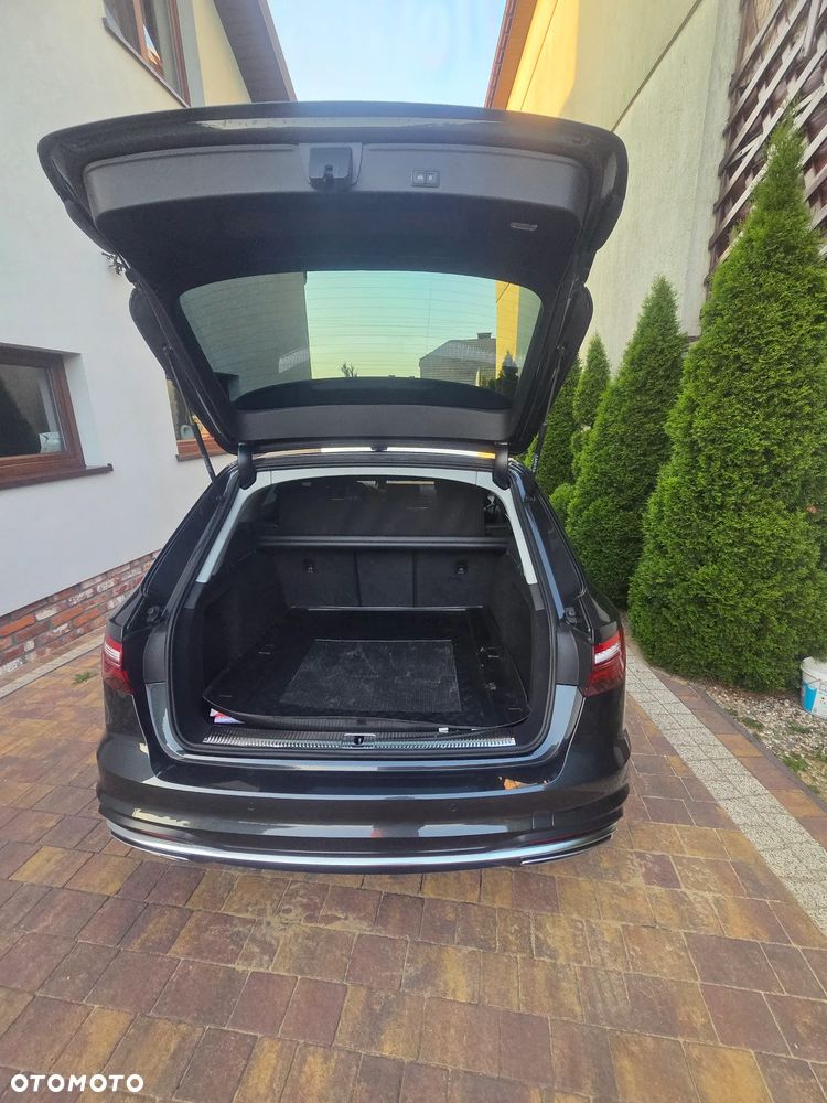 Audi A4 Avant 35 TDI mHEV Advanced S tronic - 9