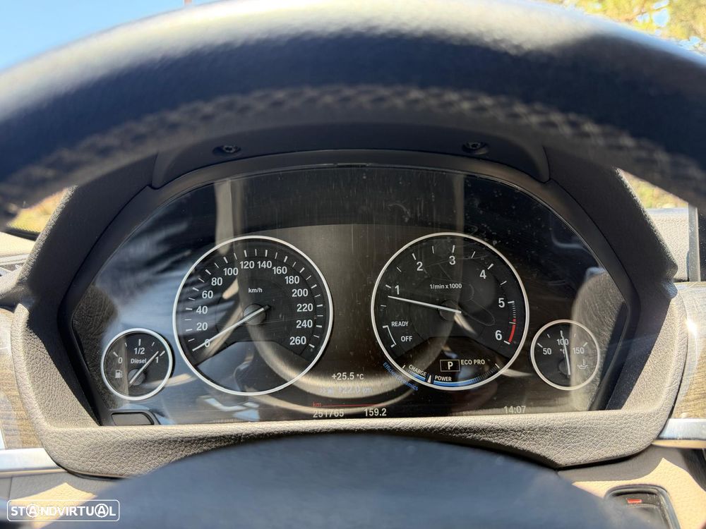 BMW 320 - 6