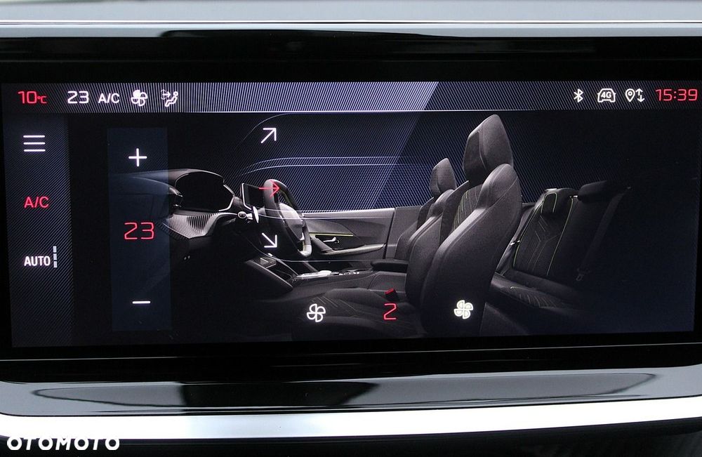 Peugeot 2008 1.2 PureTech GT S&S EAT8 - 19