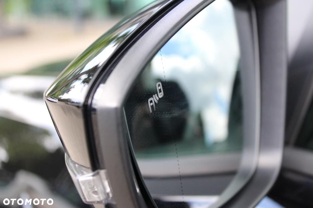 Volkswagen T-Cross - 26