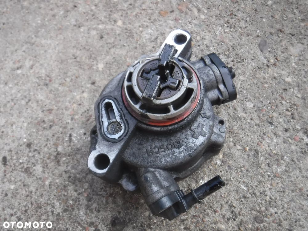 Peugeot Citroen 1.6  eHDI HDI pompa vacum 9804021980 - 1