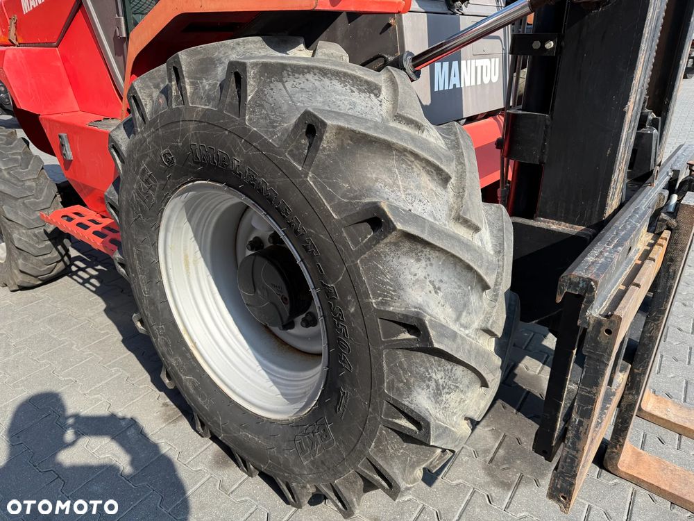 Manitou M26-4 - 12