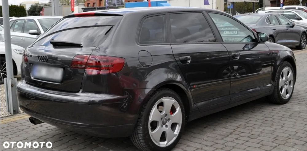 Audi A3 Sportback - 6