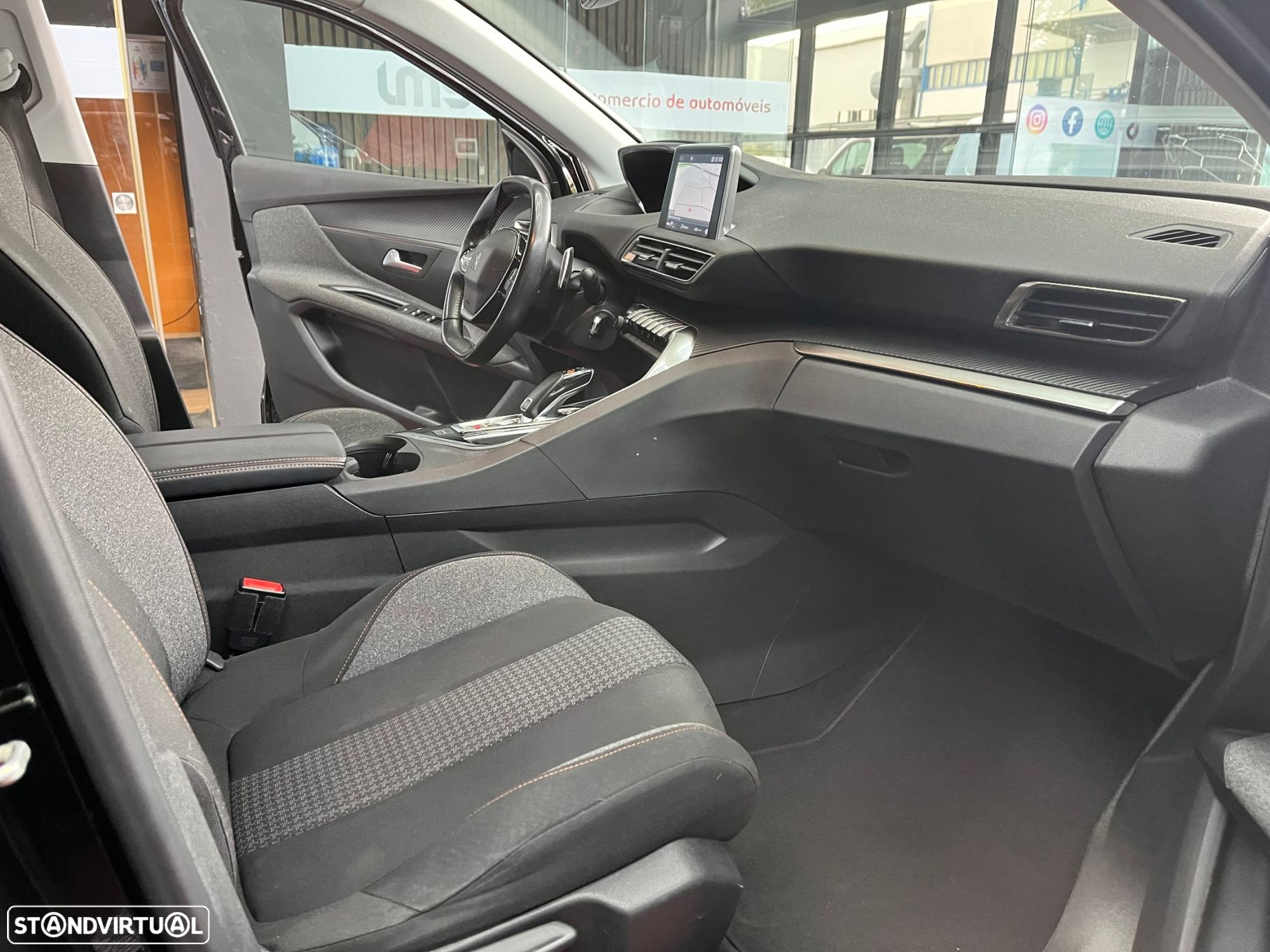 Peugeot 3008 1.5 BlueHDi Active Pack EAT8 - 9