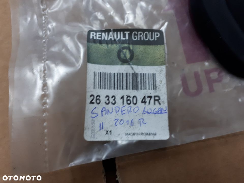 Dacia Sandero Logan 16- Zaślepka Halogenu Kratka R - 2