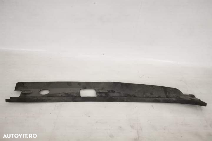Ornament Stergatoare Dreapta Original In Stare Buna BMW  Seria 3  F34 - 3