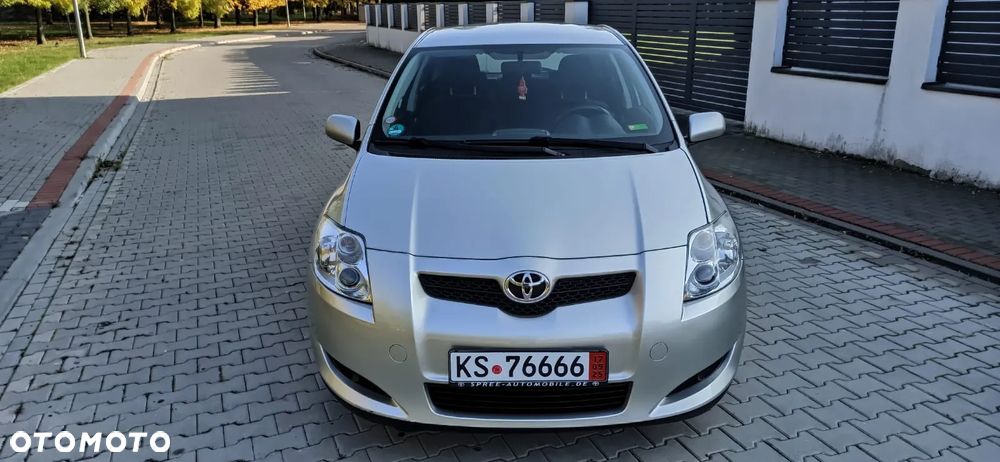 Toyota Auris 1.6 Dynamic MS - 25