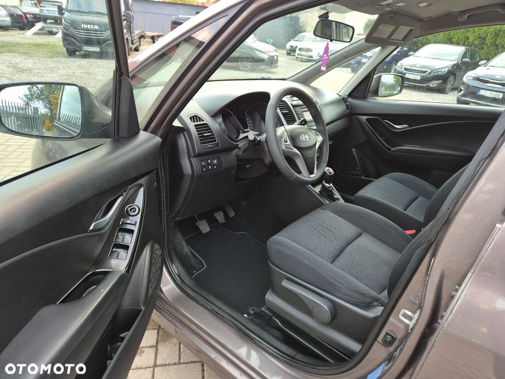 Hyundai ix20 1.4 CRDi blue Comfort - 11