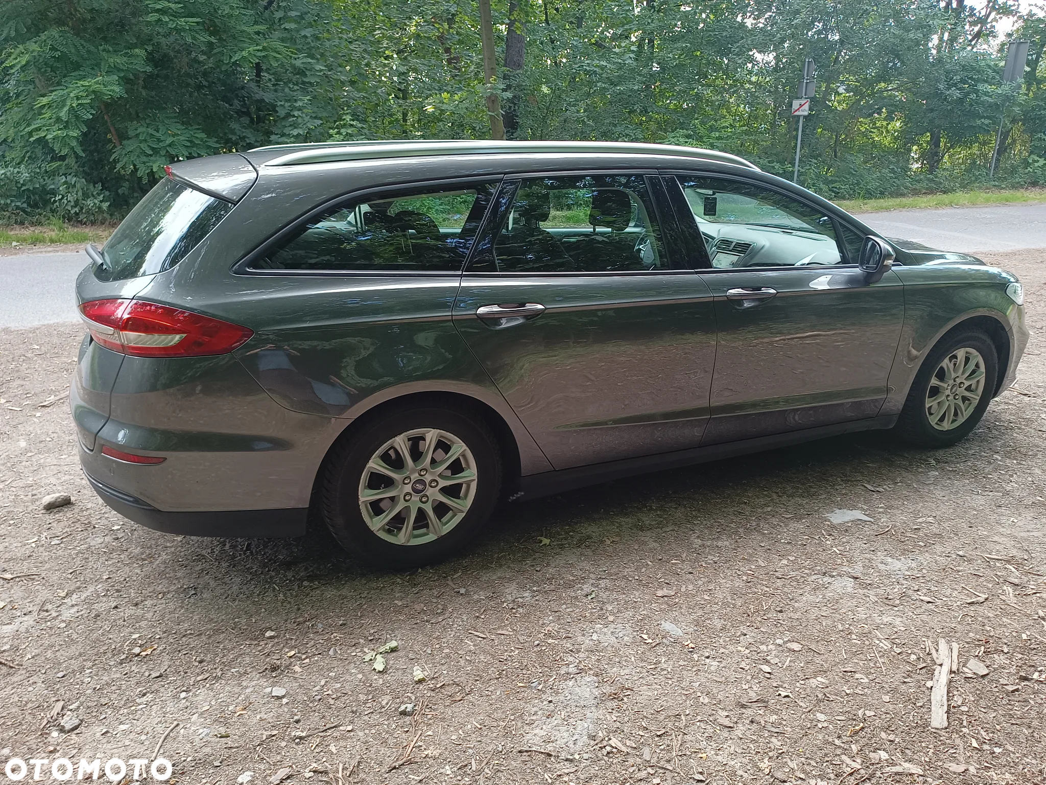 Ford Mondeo 1.5 EcoBoost Trend - 25