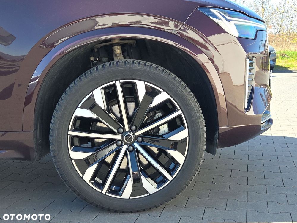 Volvo XC 90 B5 B AWD Plus Dark 7os - 32