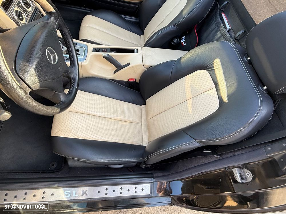 Mercedes-Benz SLK 230 - 11
