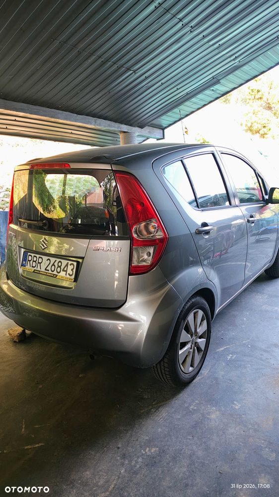 Suzuki Splash - 4