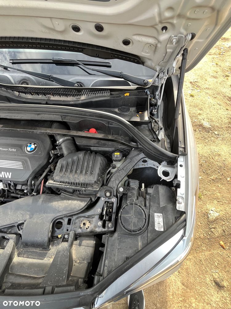 BMW X1 sDrive16d Sport Line - 18