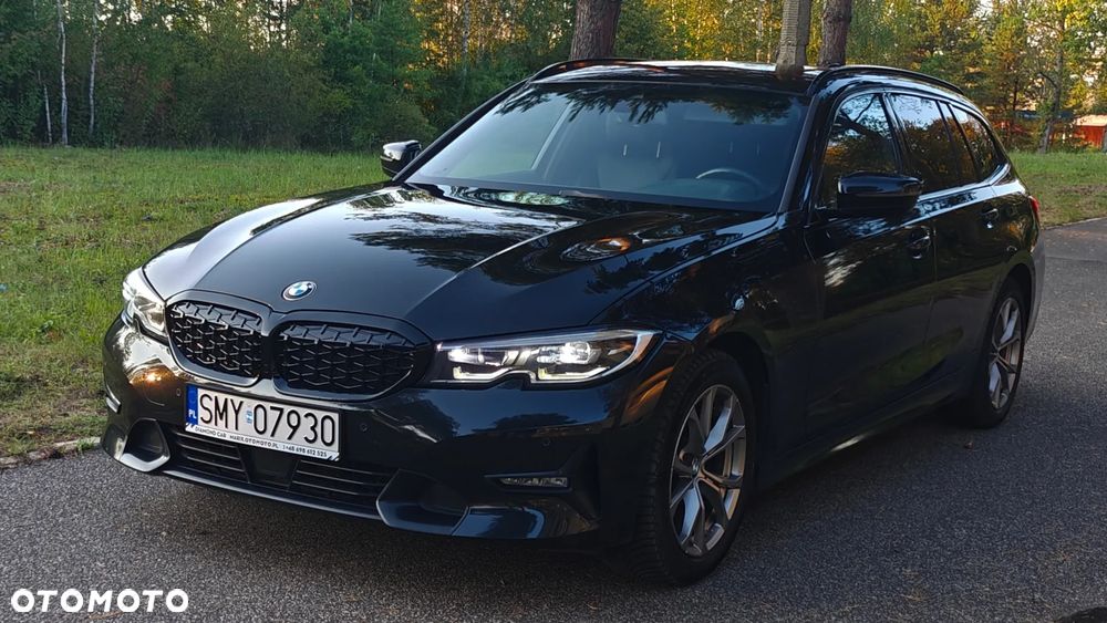 BMW Seria 3 320d Sport Line - 3
