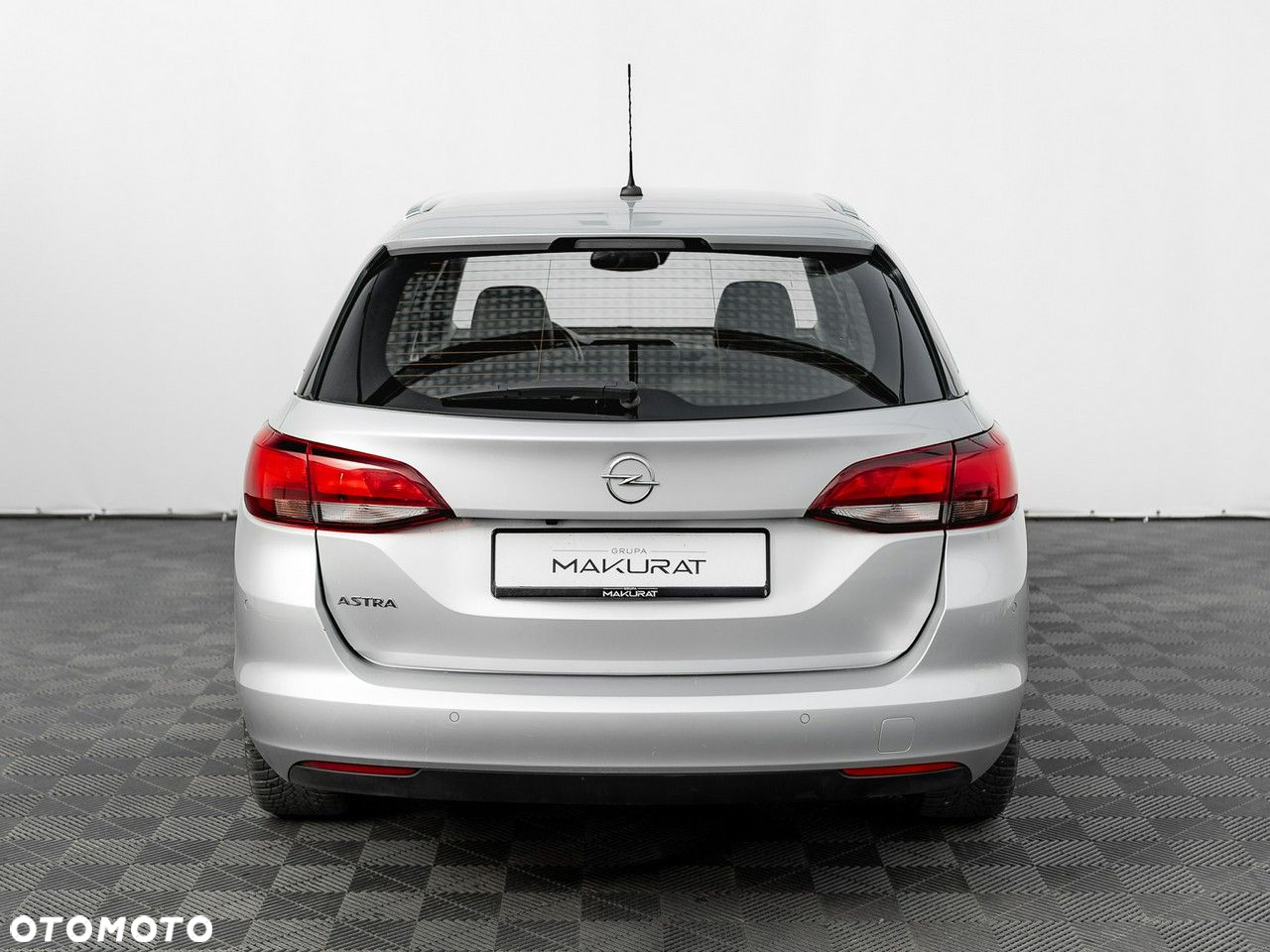 Opel Astra V 1.2 T Elegance S&S - 11