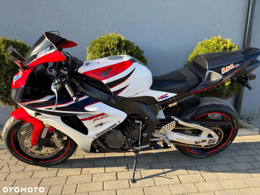 Honda CBR - 38
