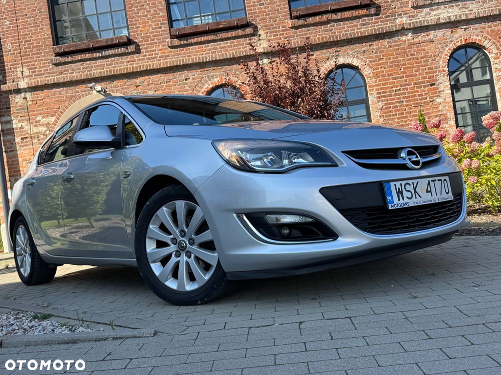 Opel Astra 1.6 CDTI Cosmo - 3