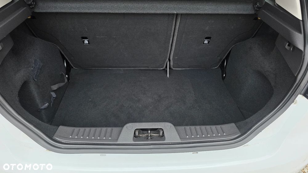 Ford Fiesta 1.25 SYNC Edition - 26