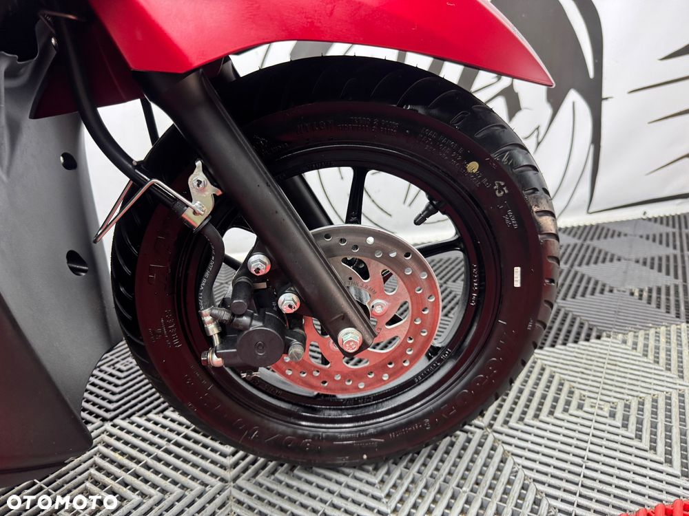 Yamaha RZ - 27