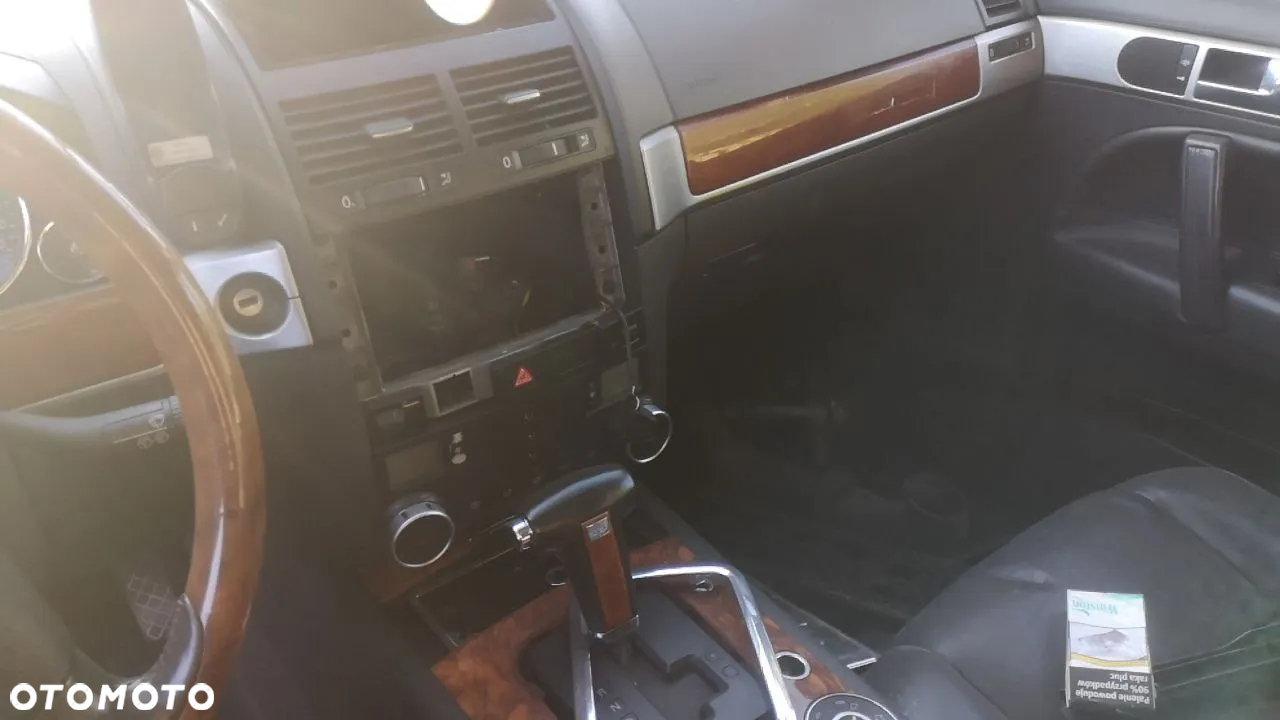 VW TOUAREG I KAROSERIA DRZWI BŁOTNIK REFLEKTOR ZDERZAK CIEMNO ZIELONY - 14
