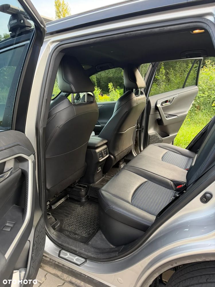 Toyota RAV4 2.5 Hybrid Selection 4x4 - 6
