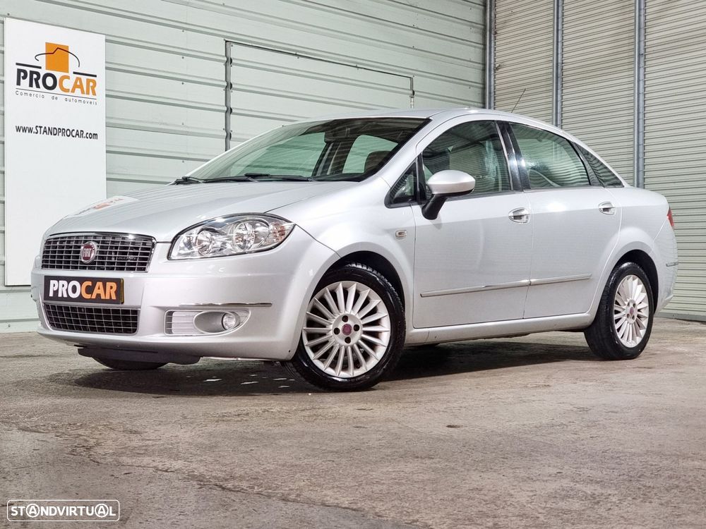 Fiat Linea 1.3 M-Jet Emotion Dualogic - 1