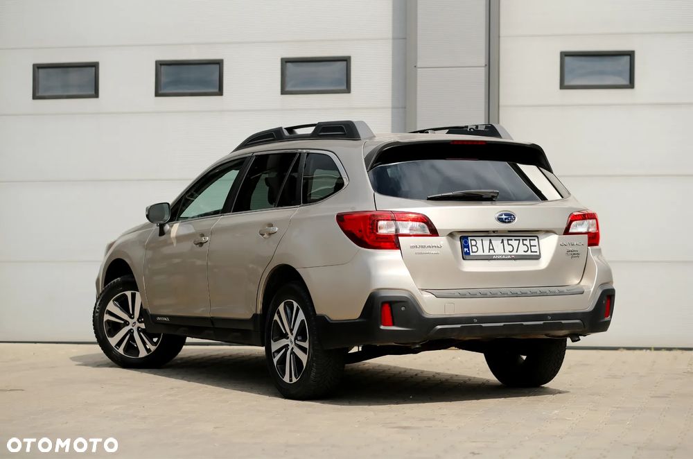 Subaru Outback - 8