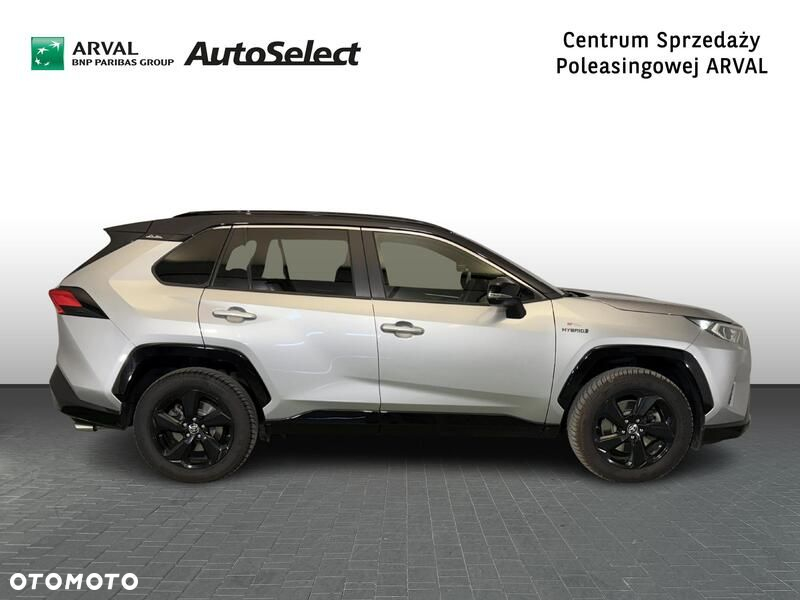 Toyota RAV4 - 7